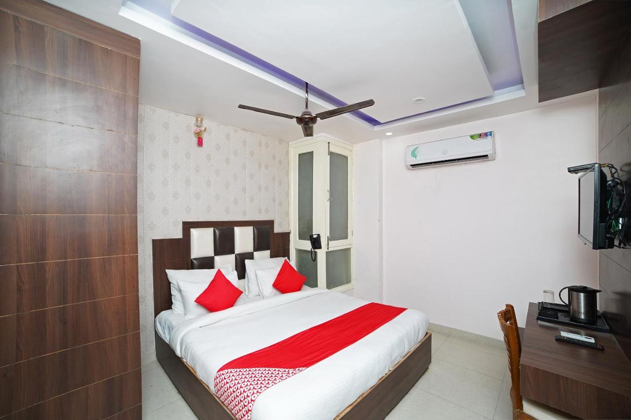 Oyo 39539 Hotel Vansh & Restaurant Kashipur Dış mekan fotoğraf