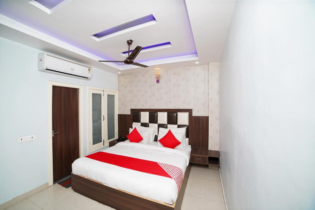 Oyo 39539 Hotel Vansh & Restaurant Kashipur Dış mekan fotoğraf
