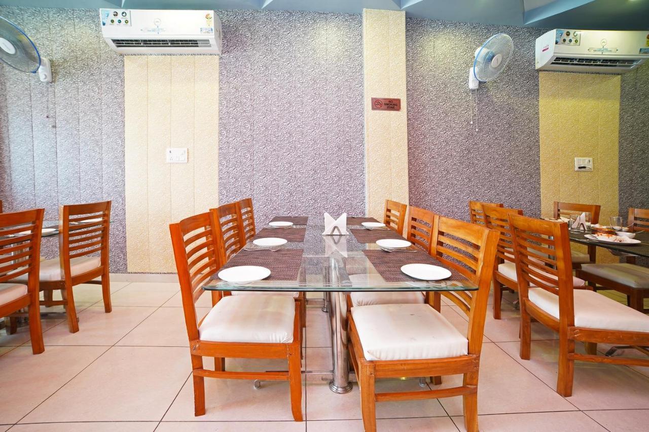 Oyo 39539 Hotel Vansh & Restaurant Kashipur Dış mekan fotoğraf